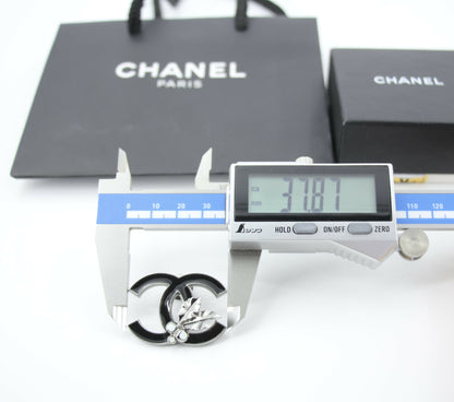 Chanel Vintage 05A Enamel Black CC Leaf Brooch