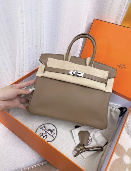 Hermès Hermes Birkin 25 Etoupe Swift leather palladium silver hardware - 25 Tote Bag - Used fashion item from Wararni