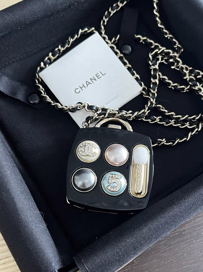 Chanel 23s eye shadow tray small box