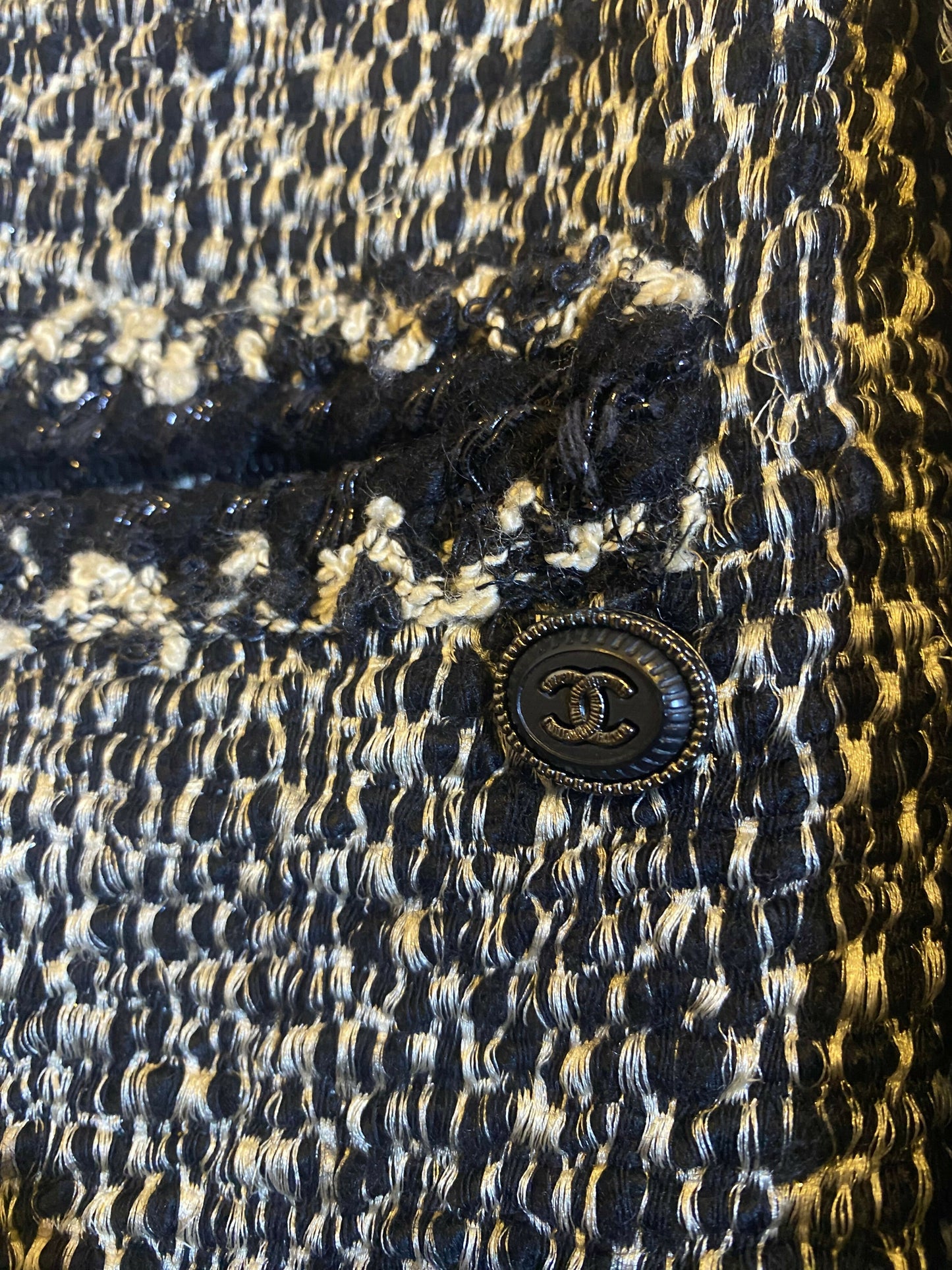 Chanel 11A Classic Black White Tweed Braided Trim Zip Up Jacket FR 50