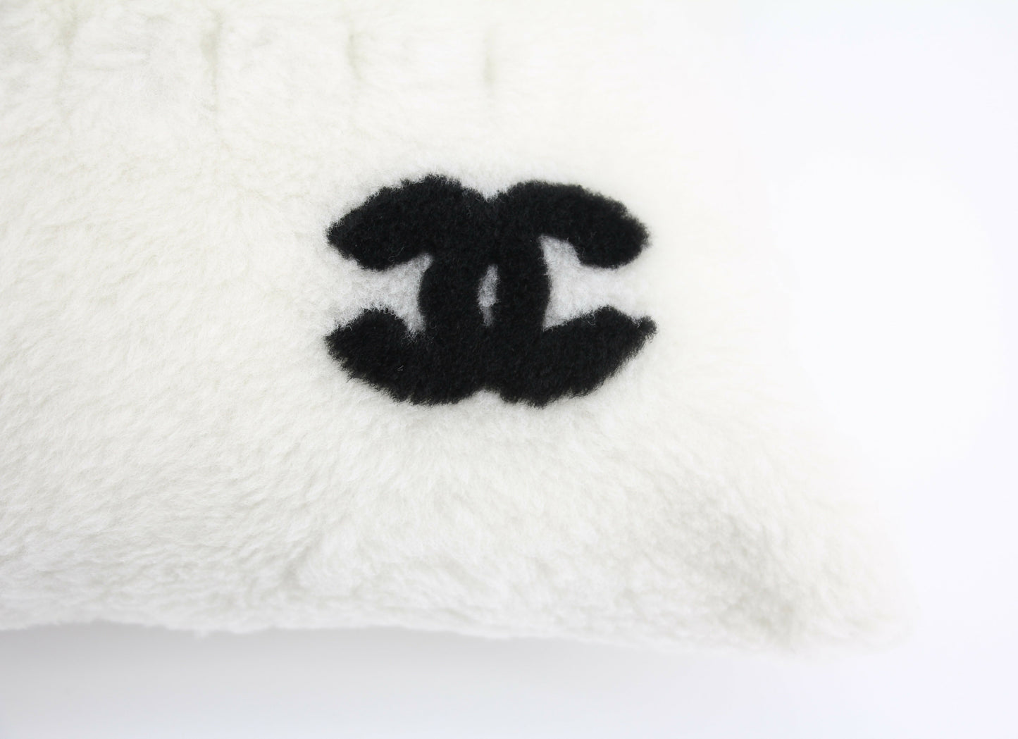 a97739b8bbda472362594493b51fd47a