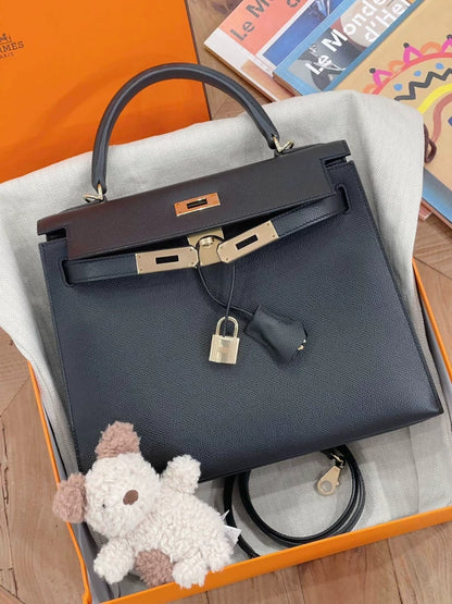 Hermès Kelly 28 black Epsom leather Light Gold Hardware