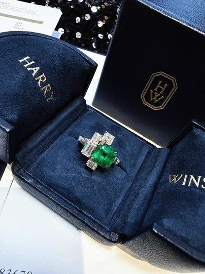 Harry Winston Columbia Emerald ring
