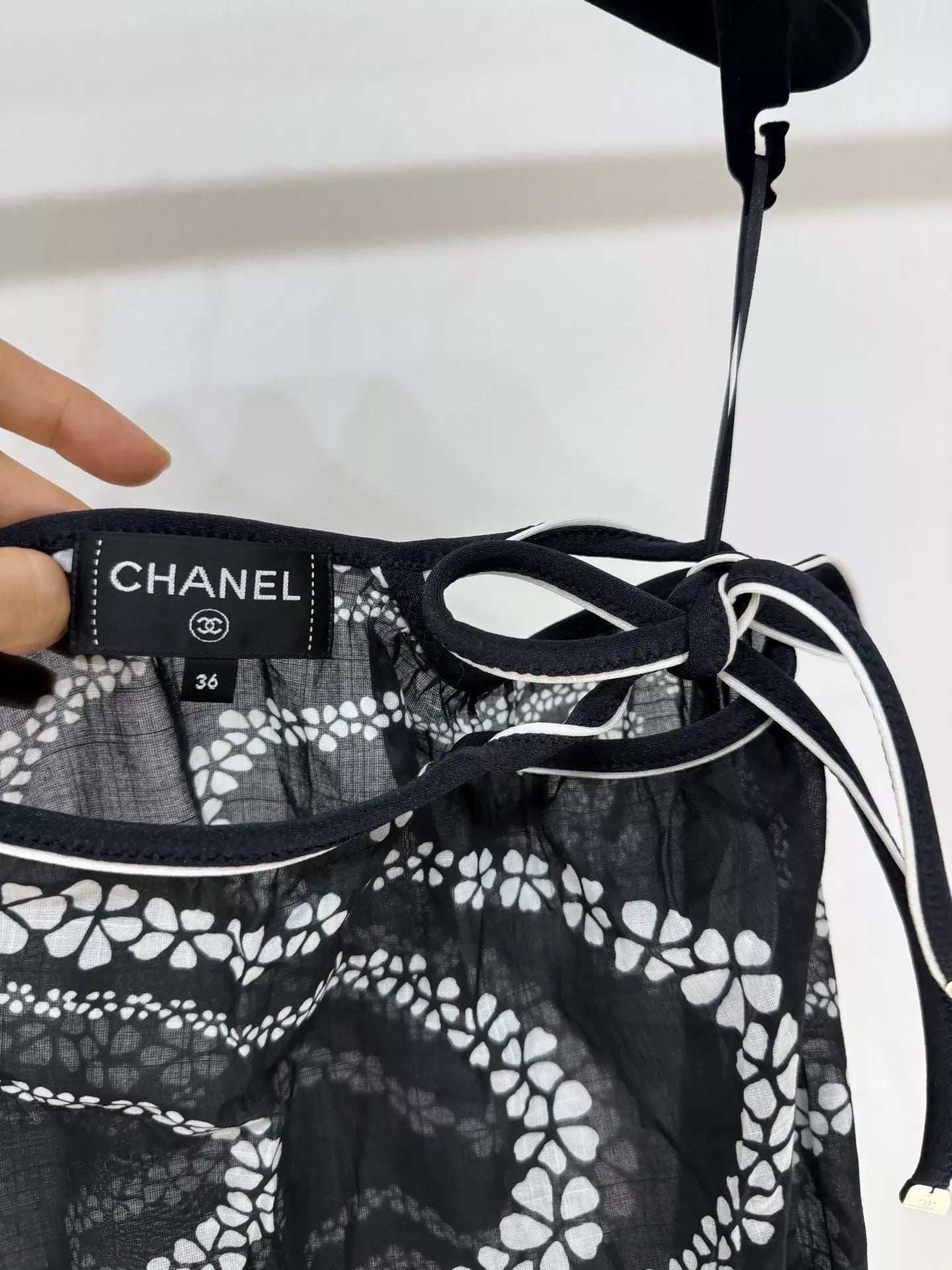 Chanel 25M coco beach series black skirt