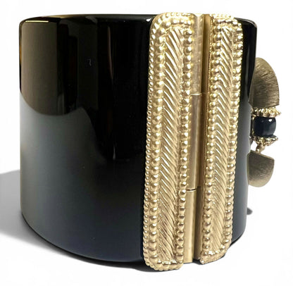 Rare Chanel 16A Paris Seoul Black Pearl Gold Wide Statement Cuff Bracelet