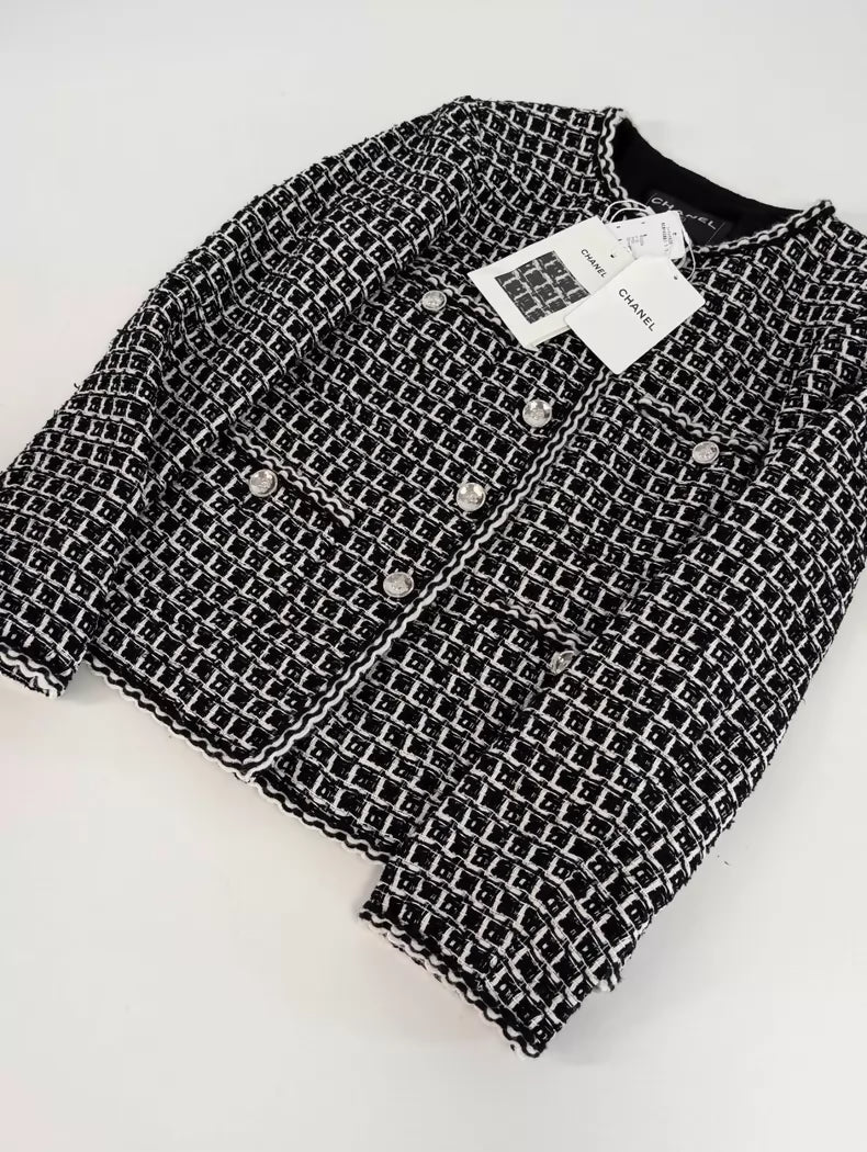 Chanel 25C black white Check Jacket