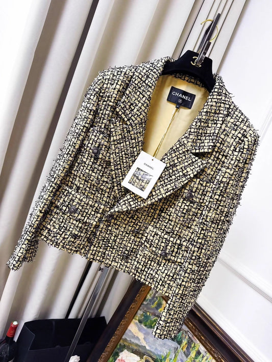 Chanel 22p yellow mixed-color tweed jacket