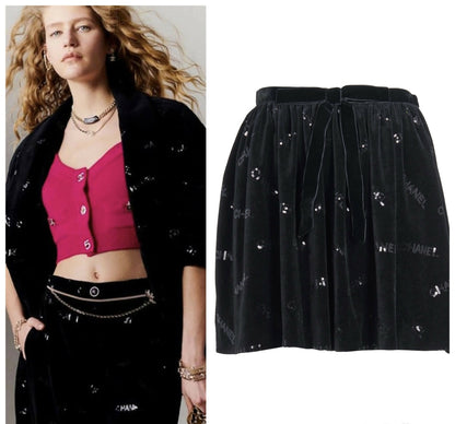 CHANEL 22B COCO NEIGE VELVET BLACK SEQUIN CC BOW SKIRT FR 38