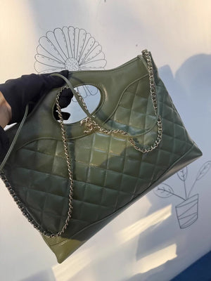 Chanel 24B 31 bag (36*30*9 cm, medium size