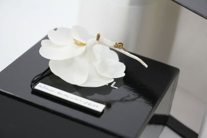 Chanel Vintage 81-85 Silk Small Size White Camellia Brooch
