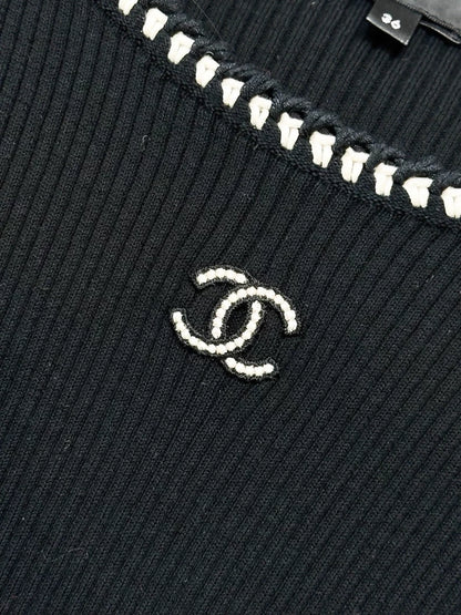 Chanel 22C  black knit top