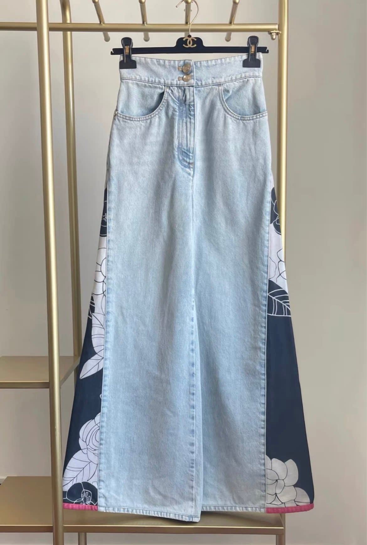 CHANEL Chanel 2021 early spring 21c denim wide-leg pants fr34 - 36 Pants - Secondhand luxury from Wararni