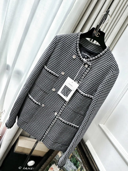 Chanel 25c black and white checkered jacket