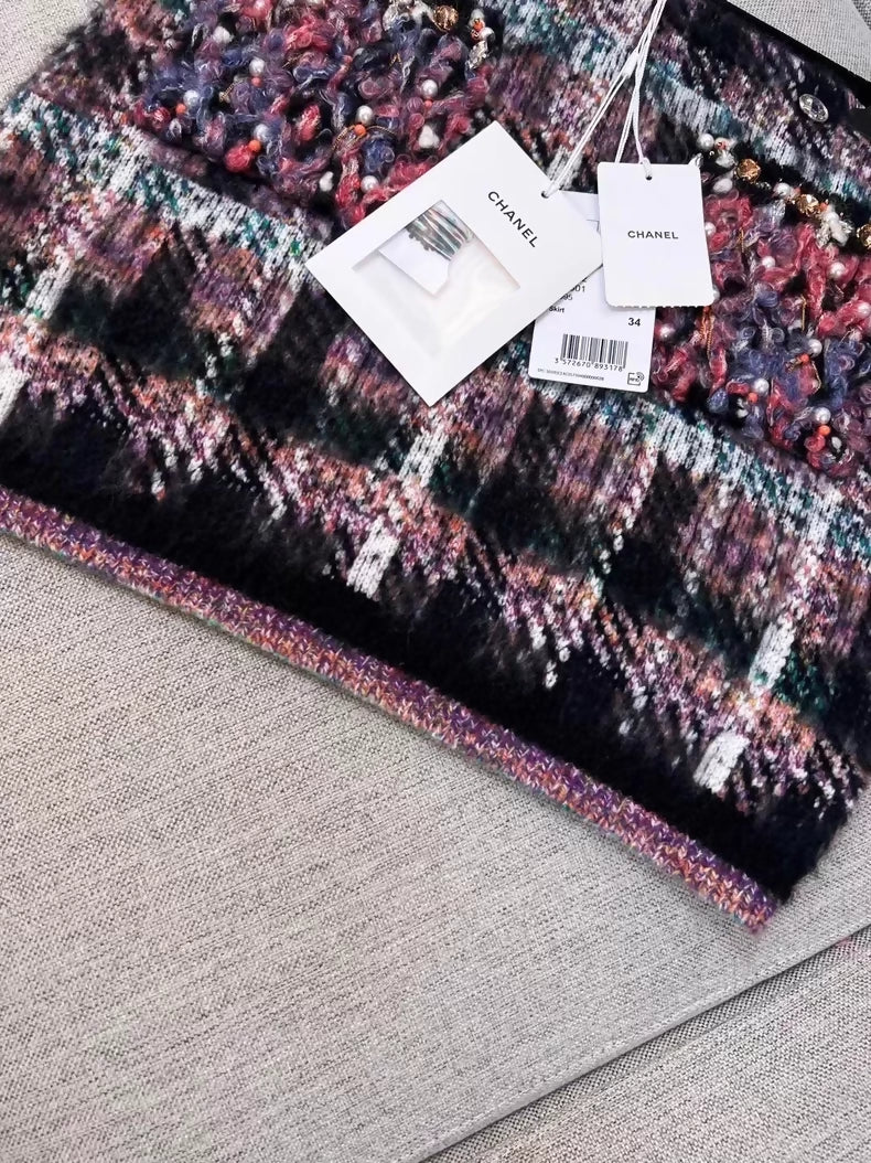 Chanel 22A mixed-color check skirt