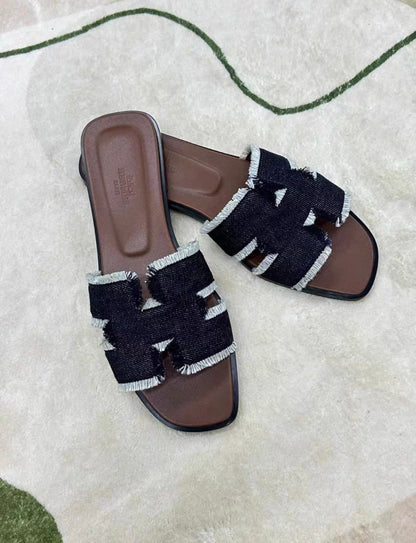 Hermes brut Blue Denim Oran sandals with Fringes