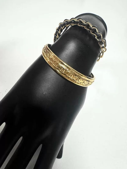 Chanel 25A  CC Logo Gold Bracelet