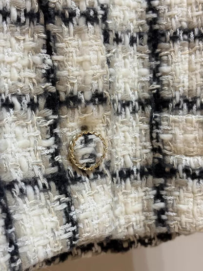 Chanel 2019 ecru & black tweed Jacket