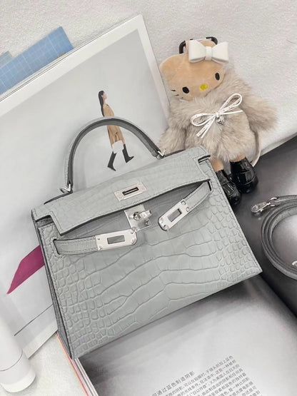 Hermes Mini Kelly 20 Gris Ciment Matte Alligator leather palladium hardware