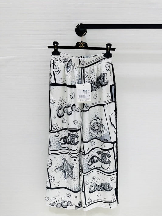 Chanel 25b wide-leg trousers in printed silk