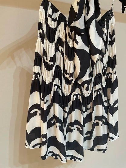 Chanel 21P double C pattern black and white skirt with bow and ribbon