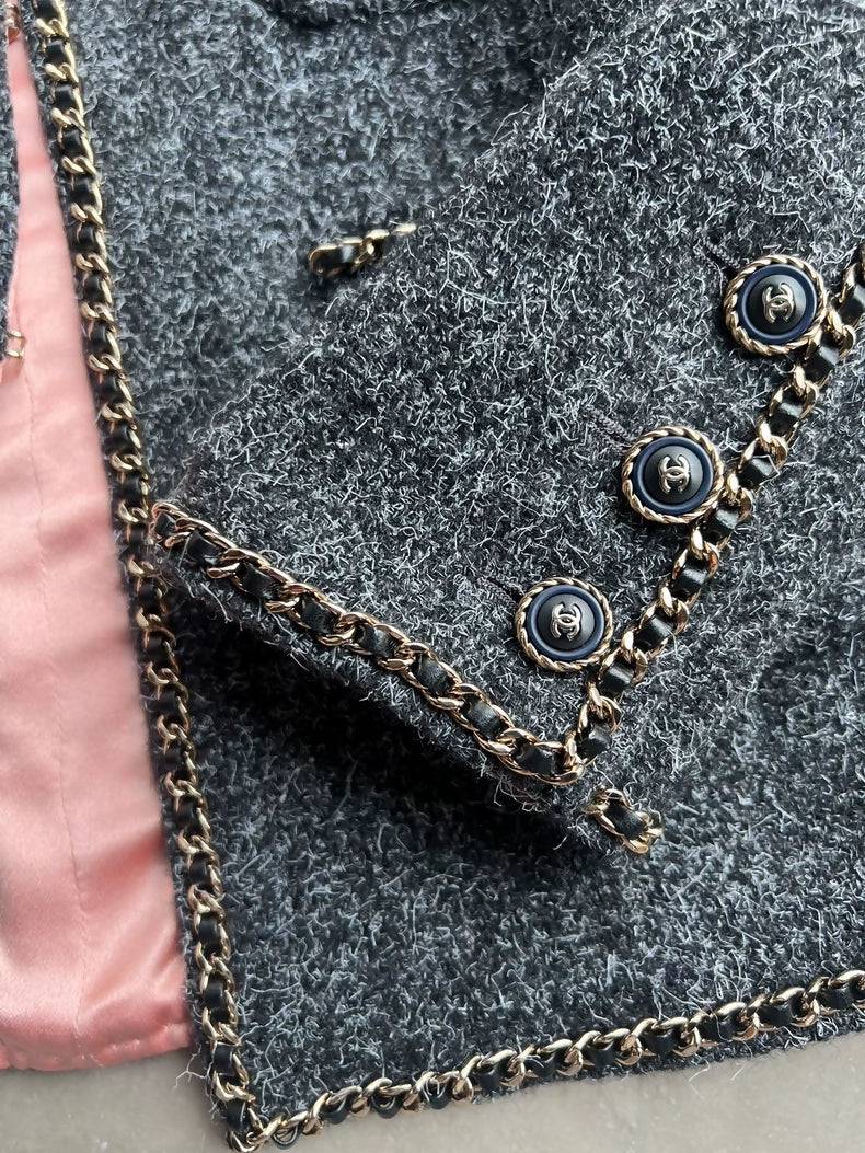 Chanel 19B grey tweed jacket