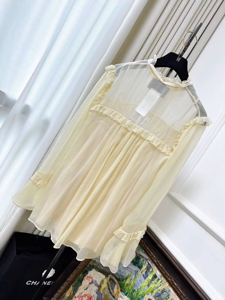Gucci beige ruffled silk long-sleeved shirt