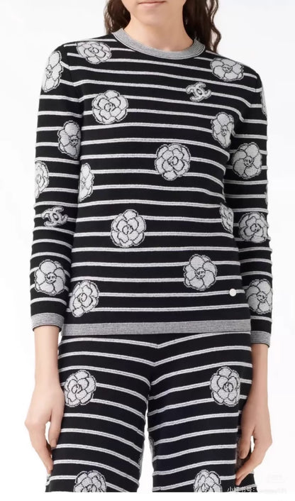 Chanel 23k black and white striped camellia double C logo knit shorts