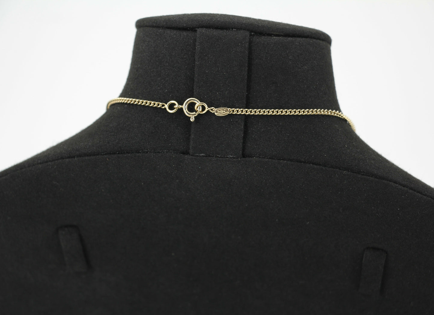 Chanel Vintage 04V Enamel Classic White CC Light Gold Necklace