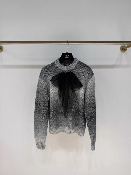 Chanel 25K Bow Brooch for Sweater