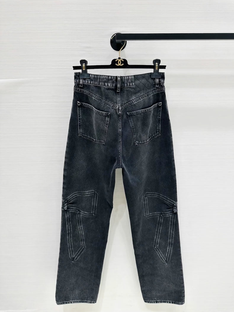 Chanel 25k black jeans