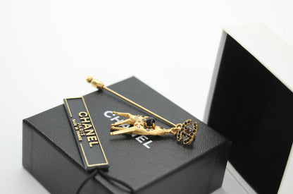 Chanel Vintage 01A Rhinestone Gold Plated Deer Brooch