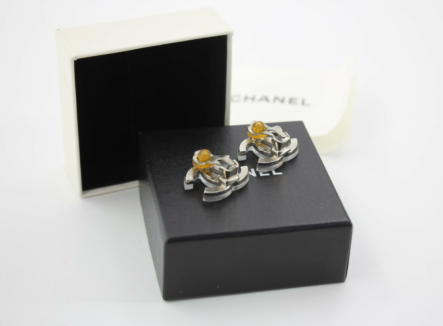 Chanel Vintage 03C Mirror Silver CC Clip-on Earrings