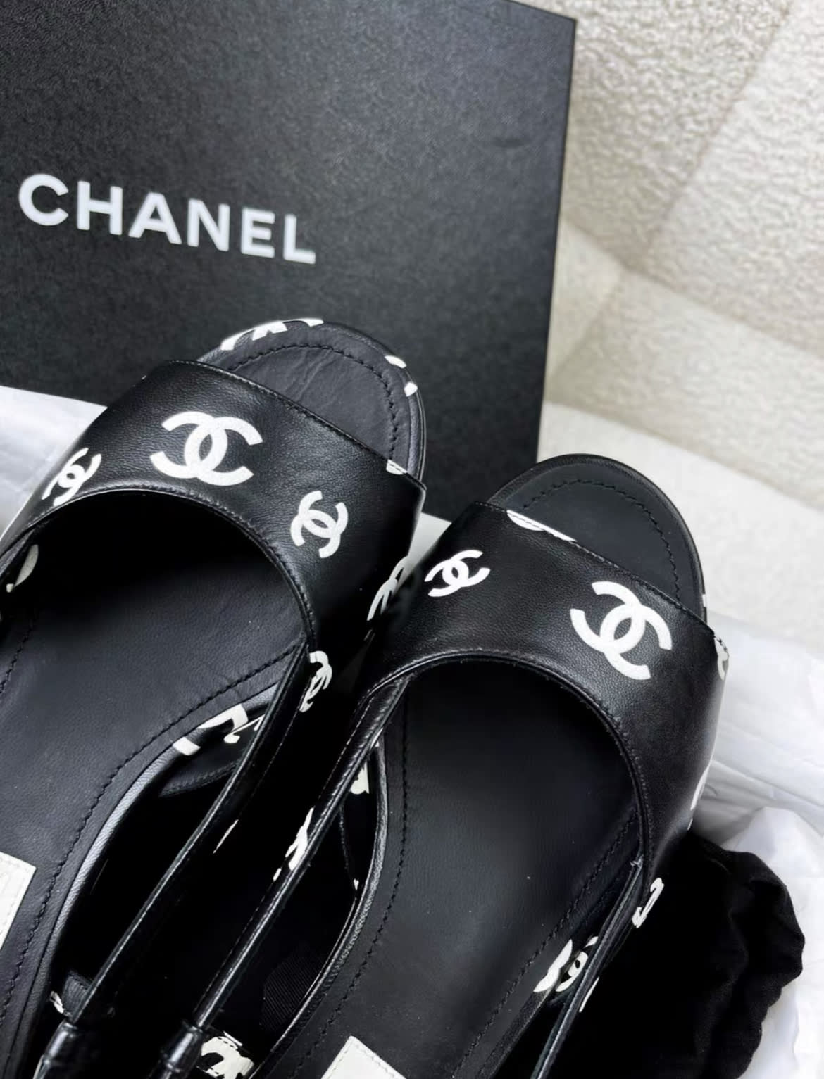 Chanel 22S  Black and White Double C Full Logo Slingback sandals