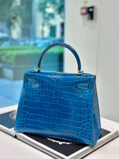 Hermès Kelly 28 Blue Shiny Crocodile Leather Palladium hardware