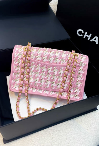 Chanel 23 pink bag