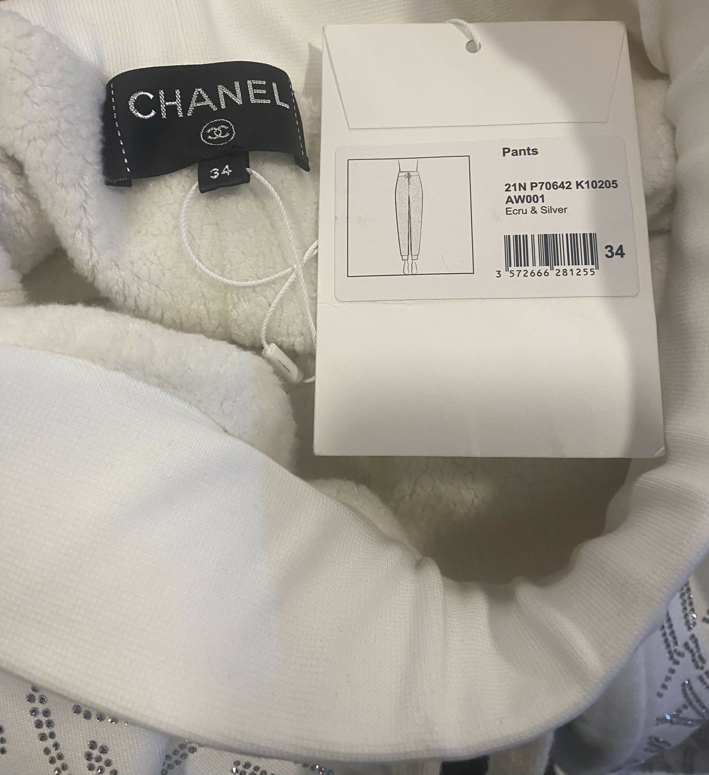 Chanel NWT 21N Coco Niege Swarovski CC White SweatPants Warm Winter Sport Pants FR 34