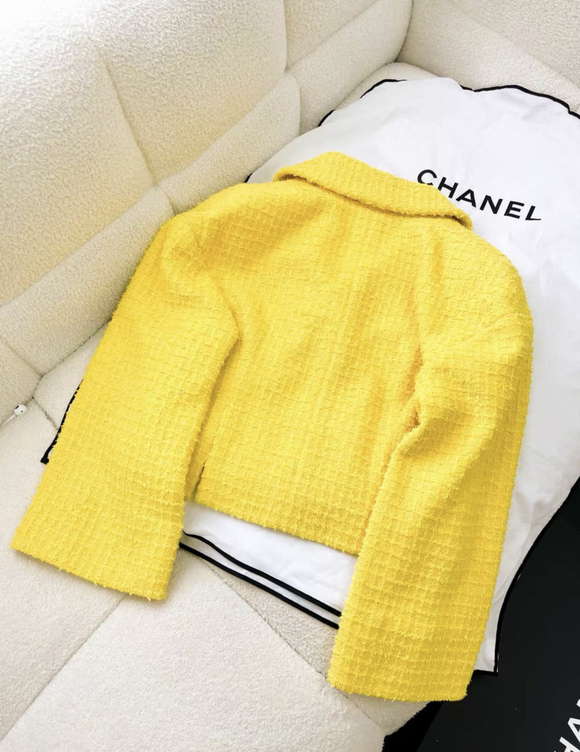 Chanel 22S yellow short jacket