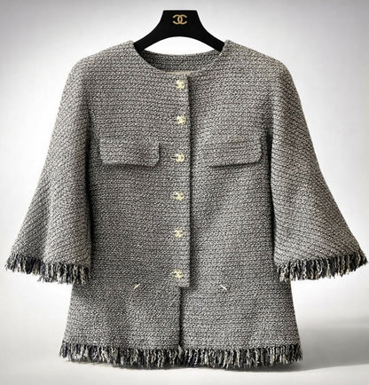 Chanel 18P Black White Ecru Boucle Tweed Fringe Jacket FR 44
