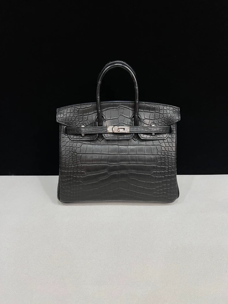 HERMES Birkin 25 Black matte alligator palladium hardware