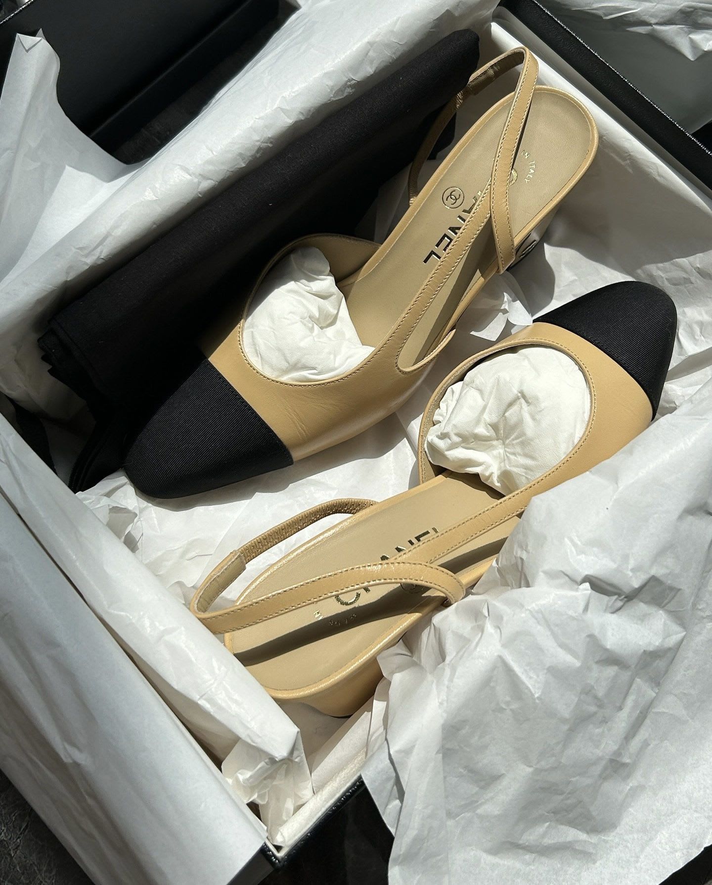 Chanel slingback classic beige high heels Wararni