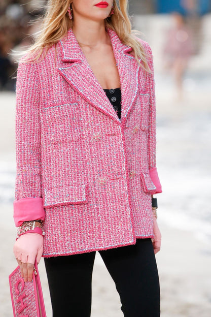 Chanel Spring 2019 Ready-to-Wear Collection pink jacket