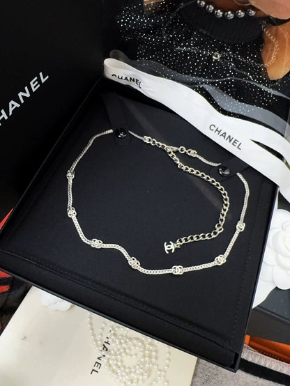 Chanel 25 classic double C necklace