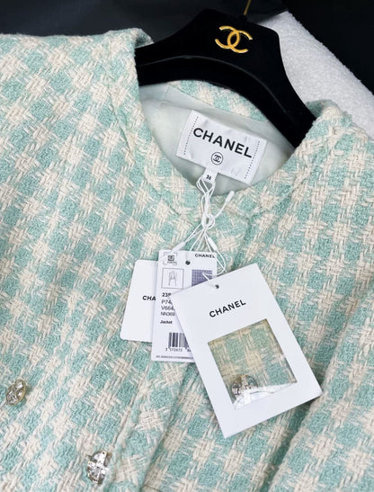 CHANEL 23S RUNWAY TWEED JACKET LT BLUE/ ECRU 36