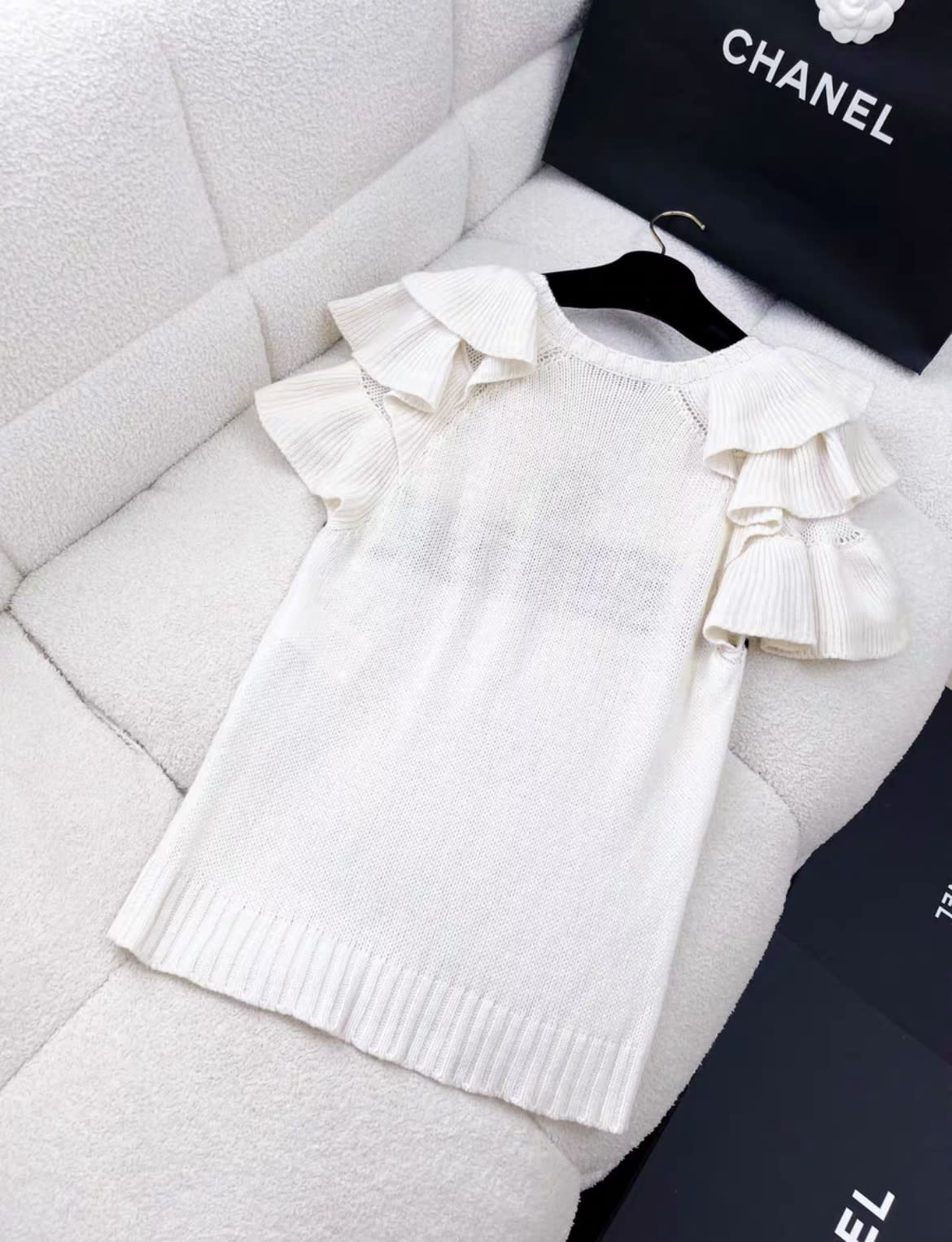 Dior ruffles white cashmere knit lucky star top – Wararni.com