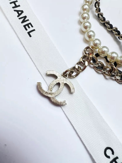 Chanel 21K pearl and rhinestone double-layered leather chain choker necklace