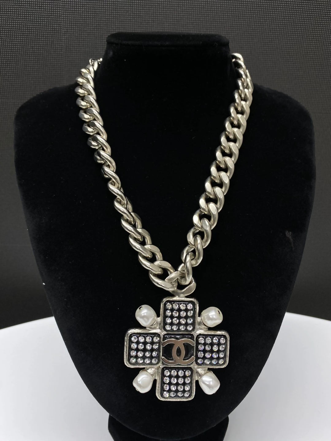 CHANEL 22P pearl rhinestone cross chain necklace