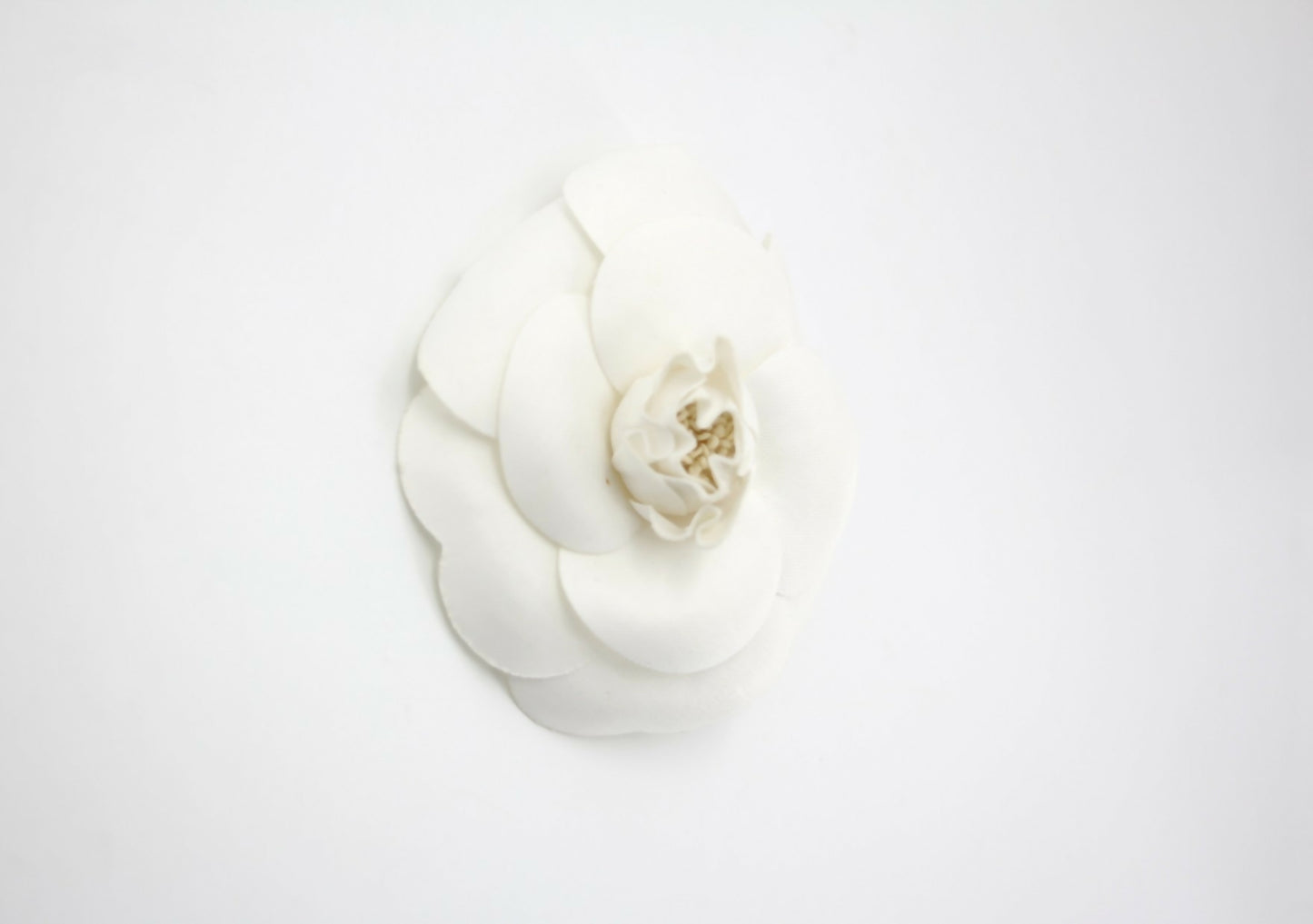 Chanel Vintage 81-85 Canvas White Camellia Brooch