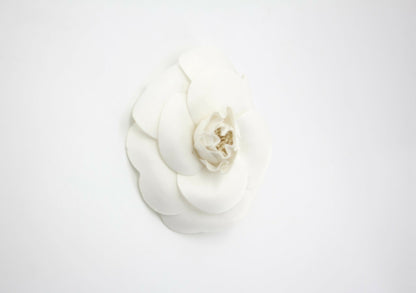 Chanel Vintage 81-85 Canvas White Camellia Brooch