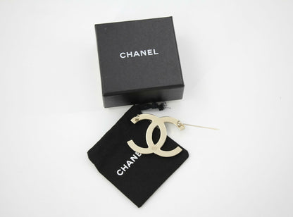 Chanel Vintage B11A Mother-of-Pearl Large CC Matte Gold Brooch
