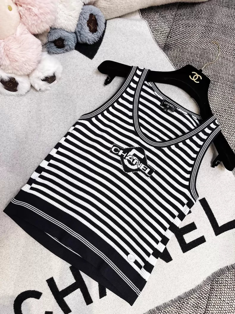 Chanel 23C black and white striped top